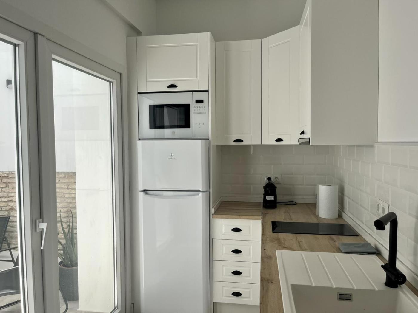 Апартаменти Cd-P Loft, New Charming Loft With Private Patio, Center, Quite Neighborhood Малага Екстер'єр фото